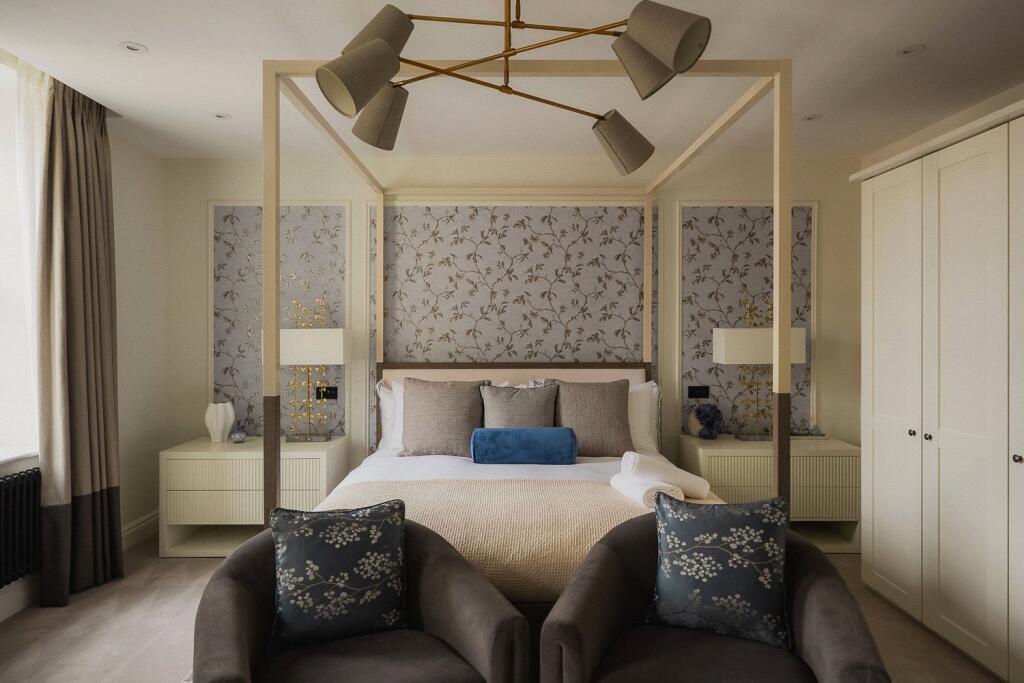 Principal Bedroom