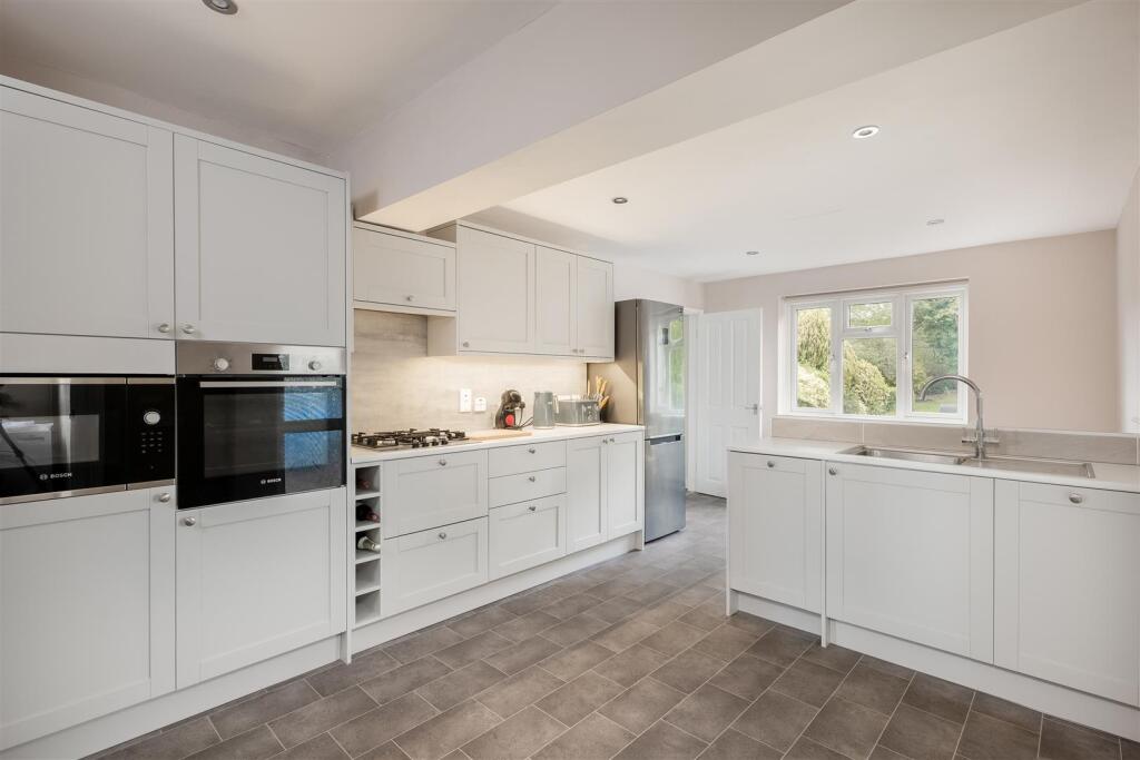 6 Woodstock Road-5.jpg