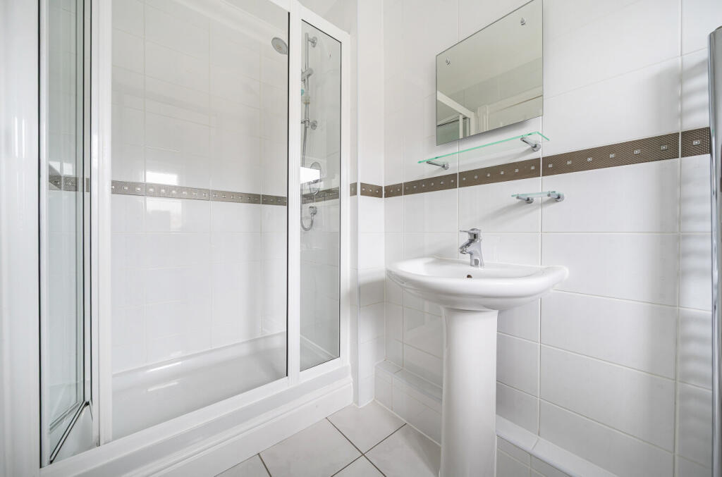 1380128-13-6911f8...