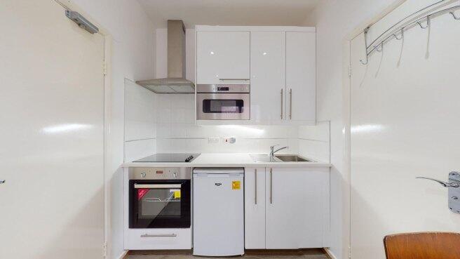 blenheim-gardens-nw2-4nt-982926