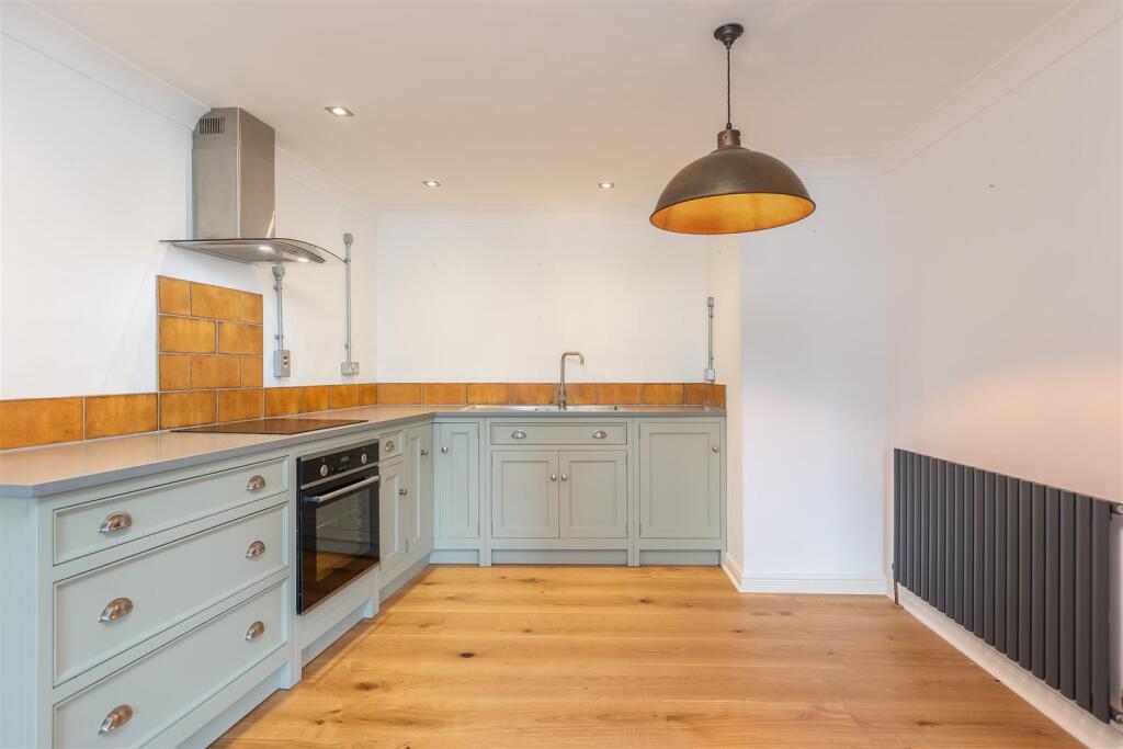 Bondgate 3 First Floor Apartment-9.jpg