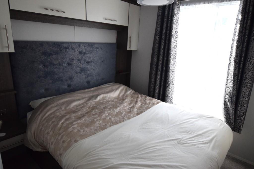Master bedroom 1