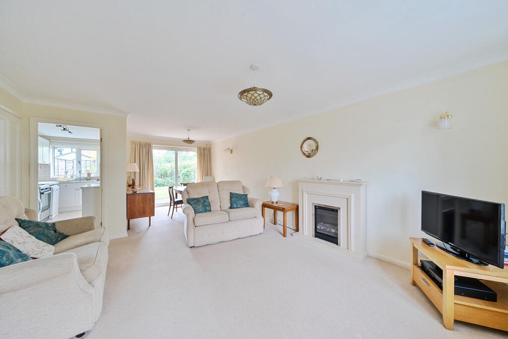 1298502-10-684737...