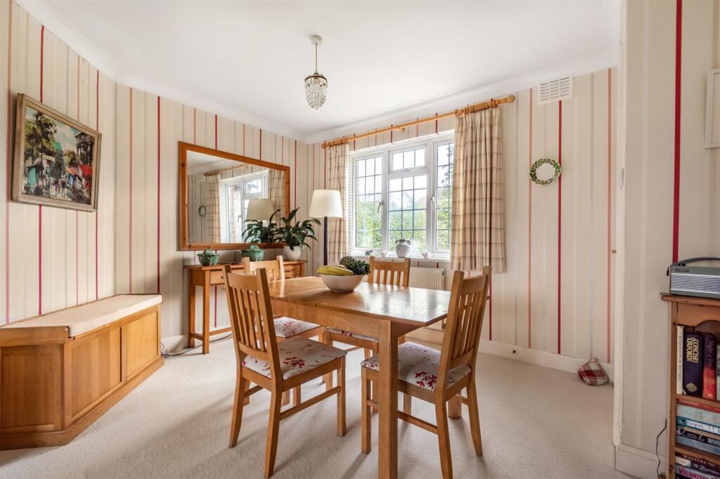 Kitchen / Breakfast Room