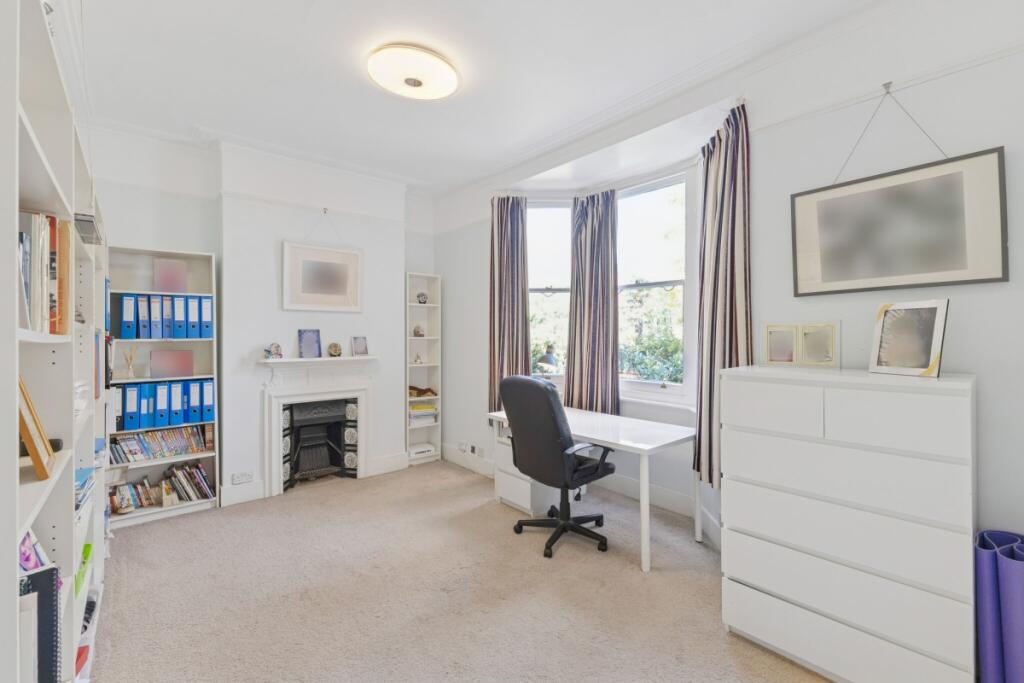 99908_5 Hollingbo...