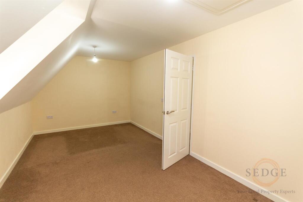 flat 6-5.jpg