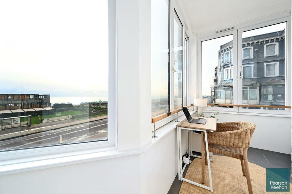 8-girton-house-kingsway-bn3 (10).jpg