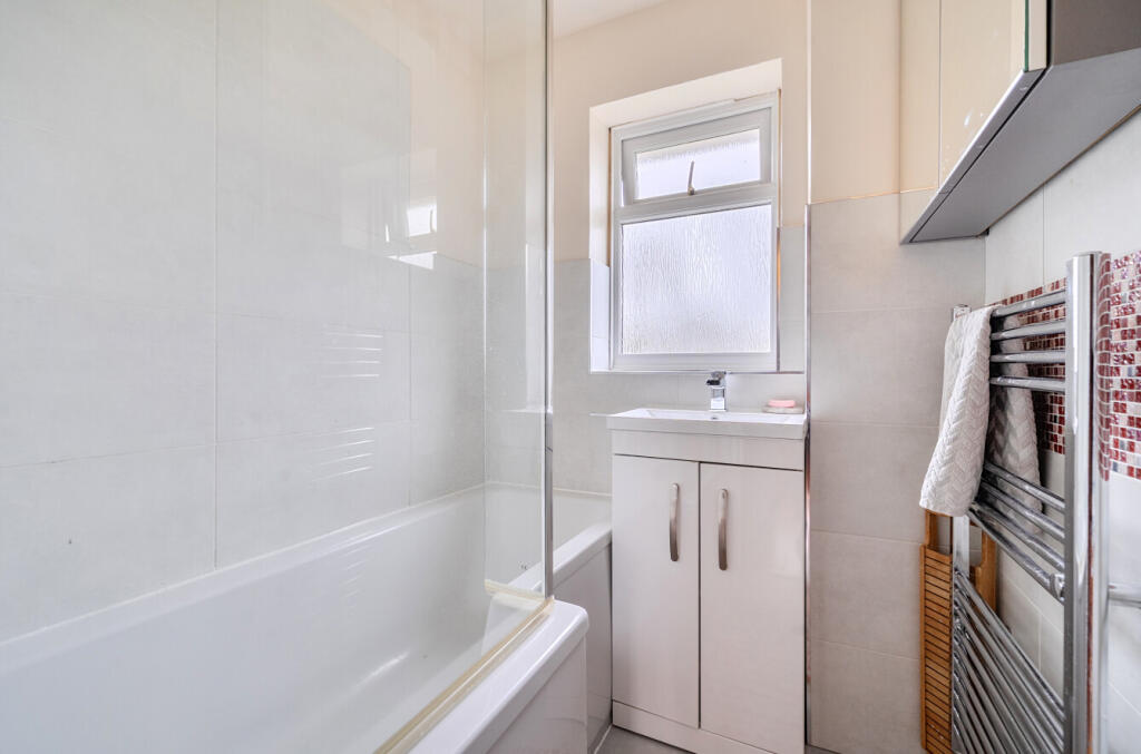 1396222-20-695fdc...