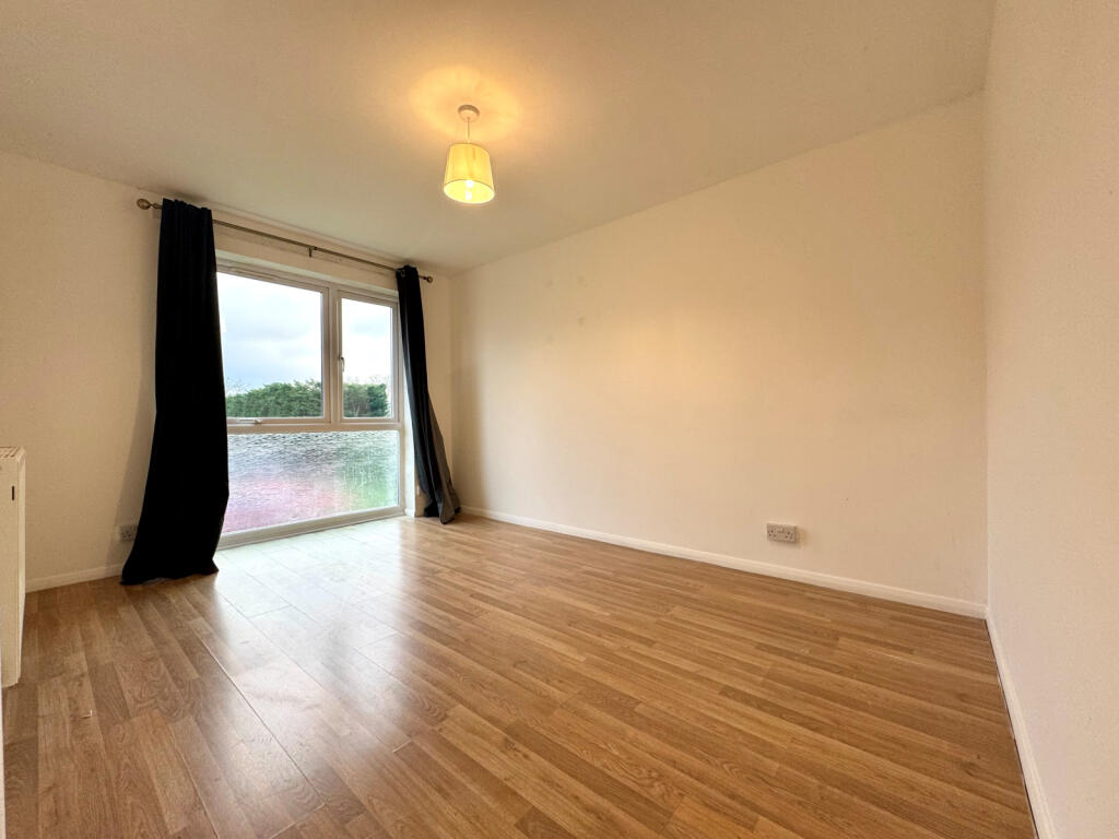 Woodrose Lodge, Lupin Drive, Chelmsford, Essex, CM1 6FS