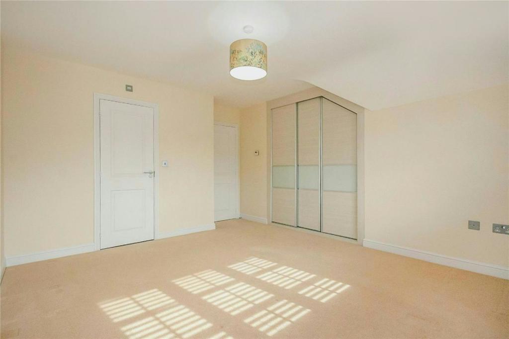 Bedroom 1 Aspect 2