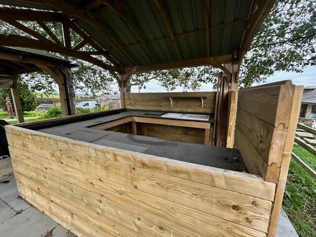 Outdoor kitchen