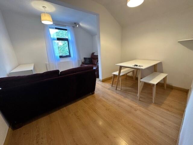Lounge 1