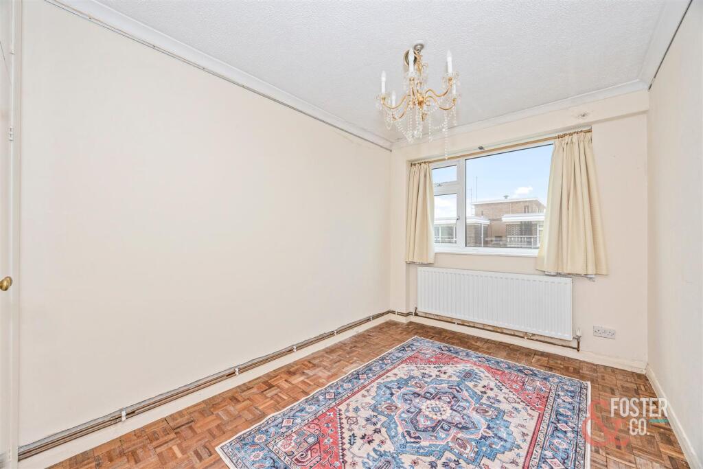 The Drive, 37-39, Grove Court, Flat 36_001.JPG