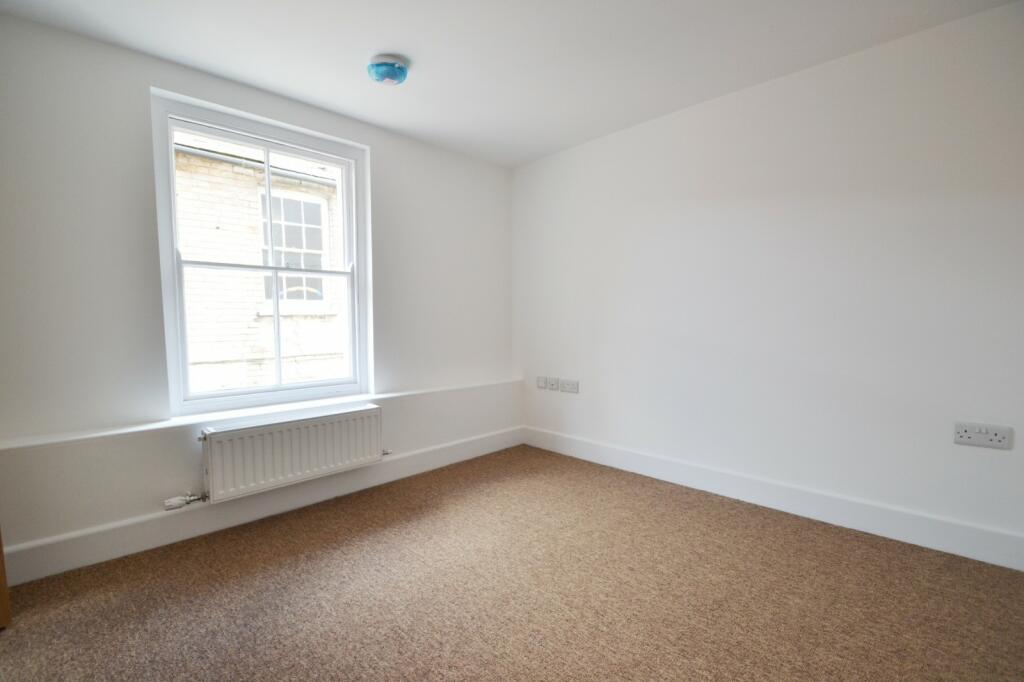 bedroom image 2