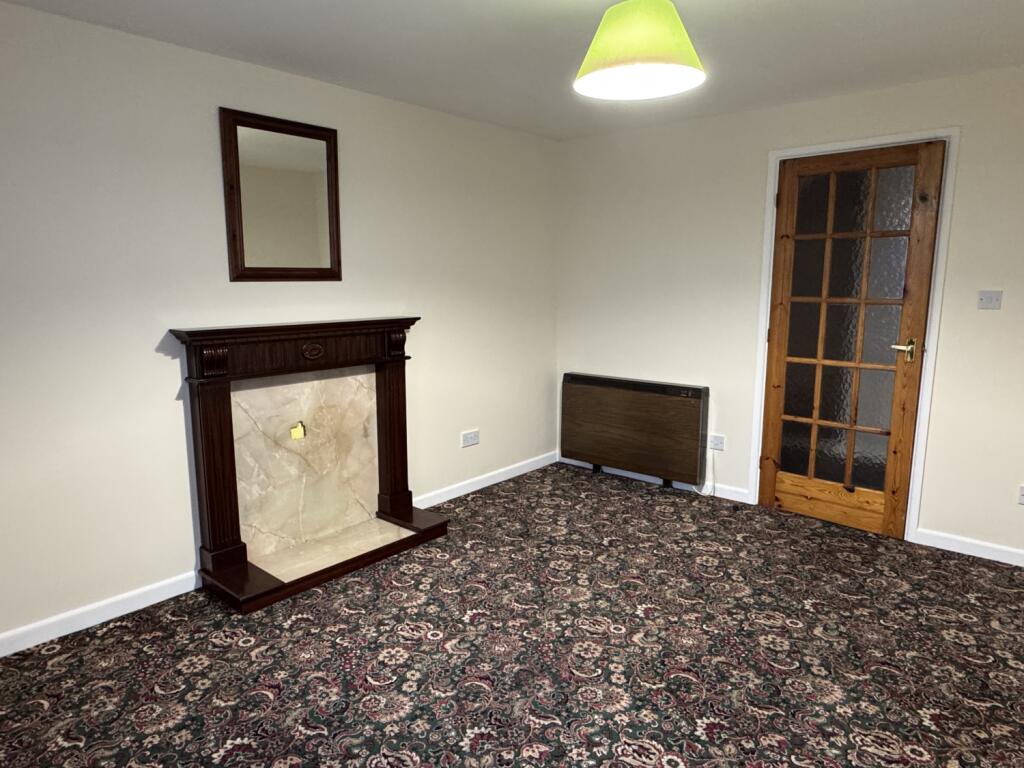 6 Cleveland Place - lounge (1)