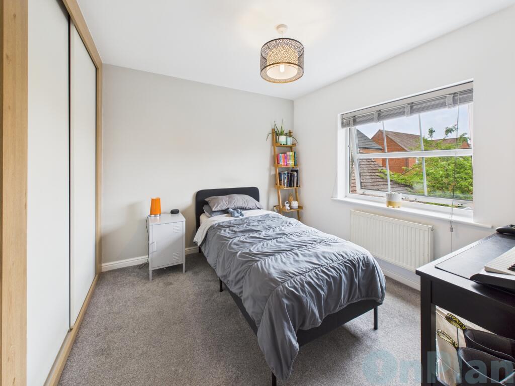 CAM04024G0-PR0029-STILL004