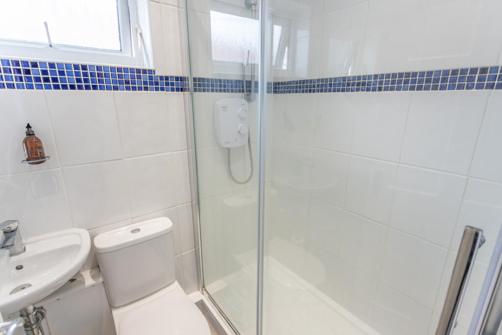 Up stairs Shower Room