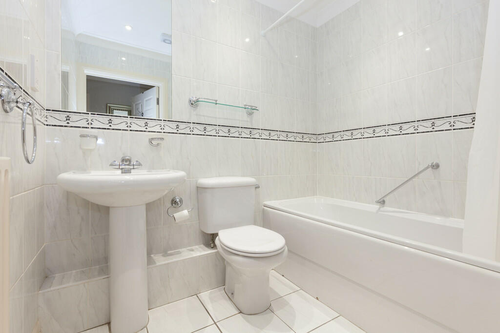 Main Bathroom