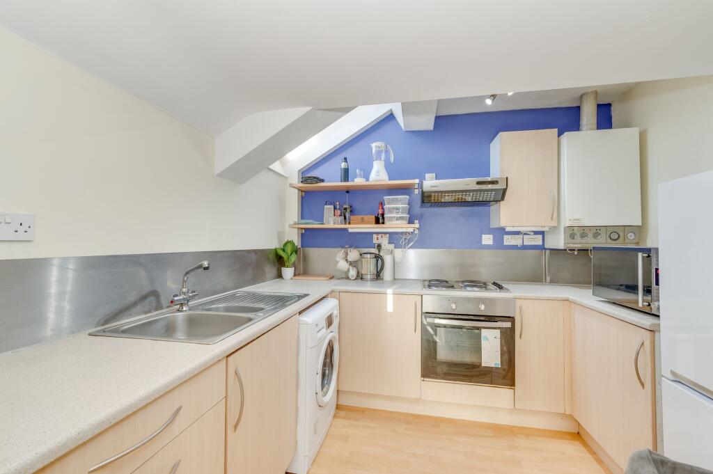 KITCHEN, DINER AND LIVING ROOM