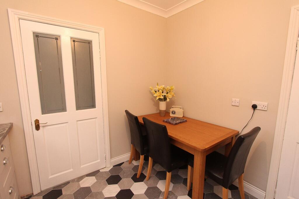 'Dining' Kitchen