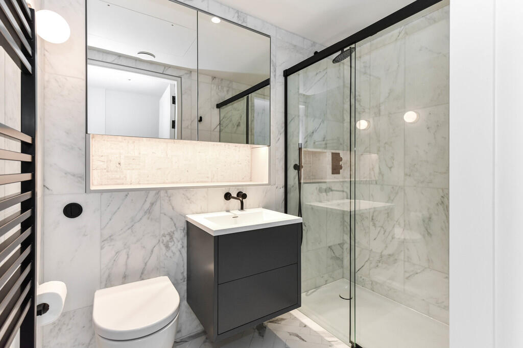 10 Carnaby Lofts-...