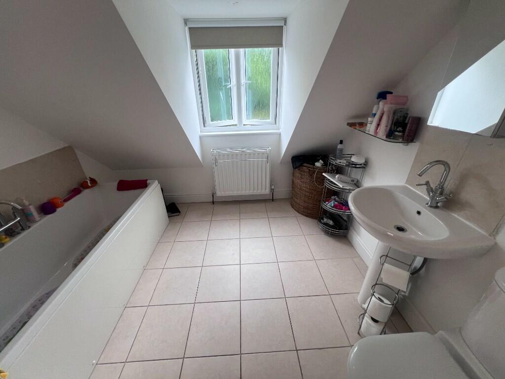 Family bathroom.