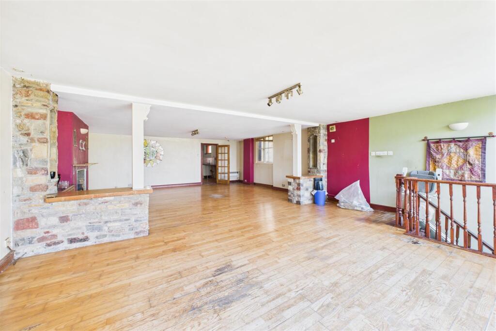 Garden Maisonette, 17 Somerset Street, Kingsdown, 