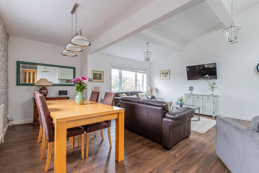 St Davids Court 32-15.jpg