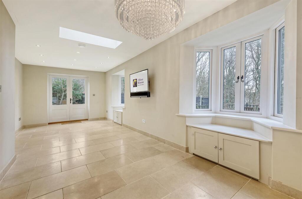 IMG_2429_6 copy 2.jpg