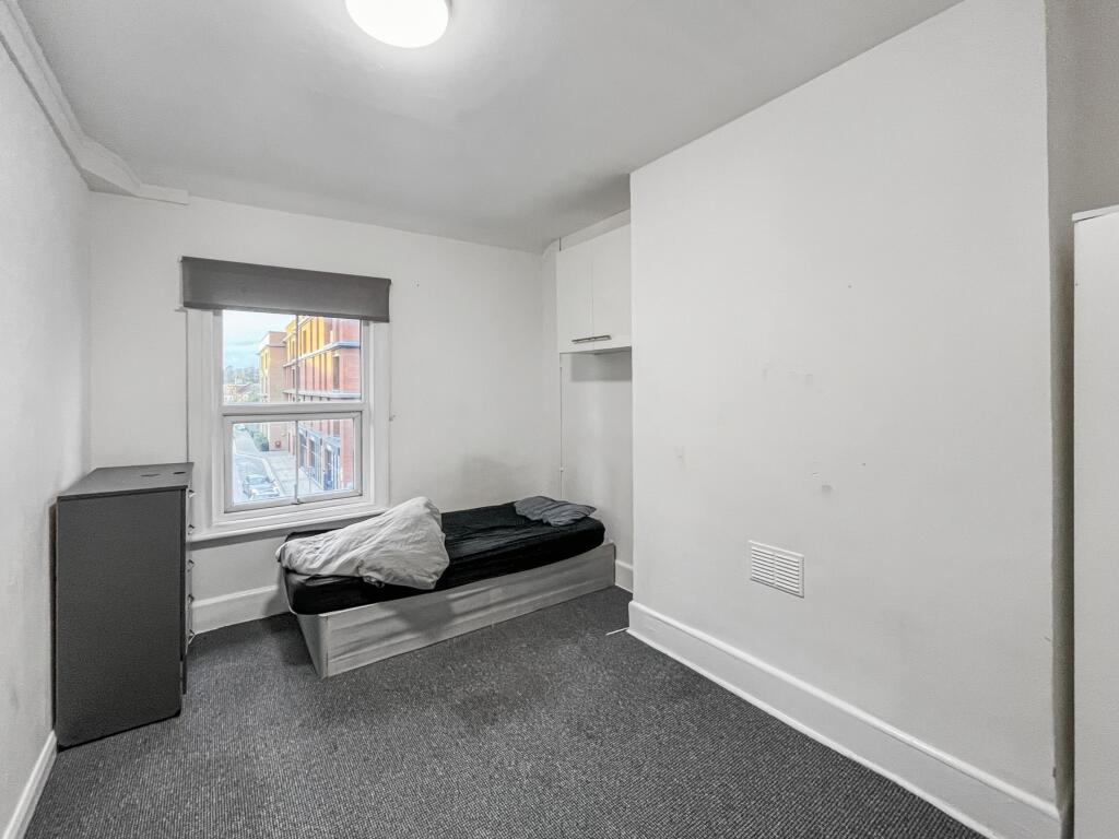 304A High Street, Sutton, Surrey, SM1 1PQ