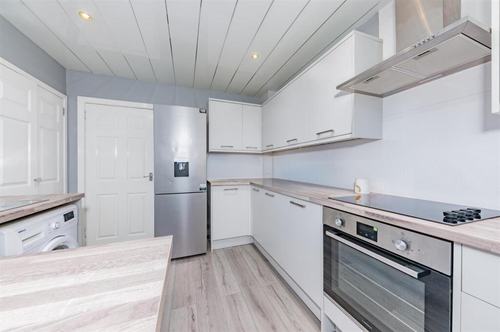 GL 20 Balerno Street Dundee-6.JPG