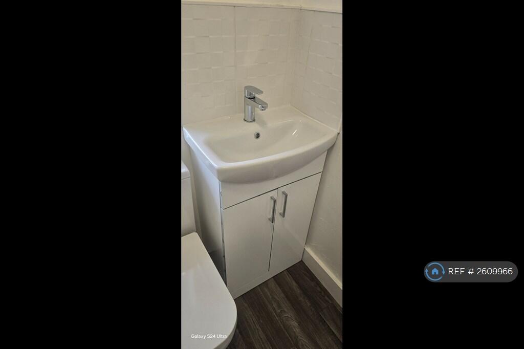 Recently Fitted Bathroom