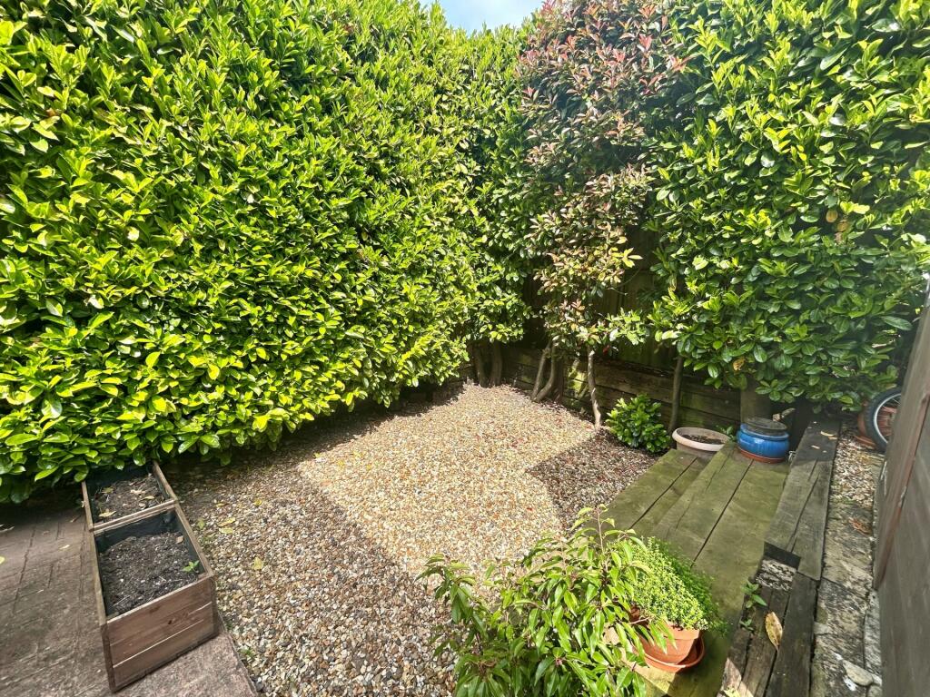 Photo 21