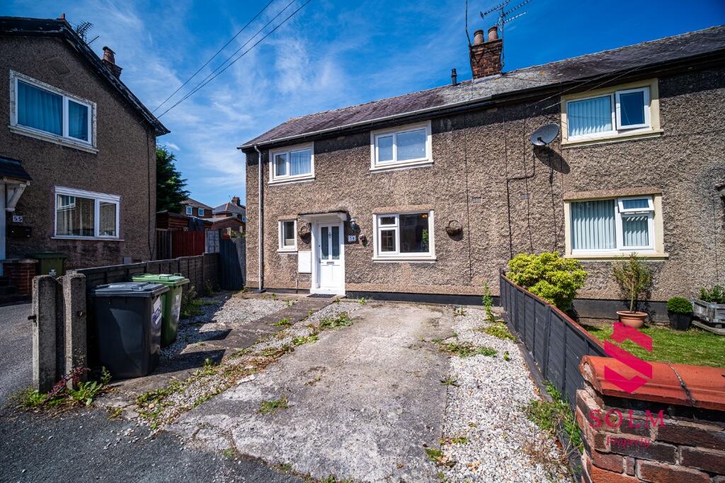 Bluebell Estate, Pandy, LL11