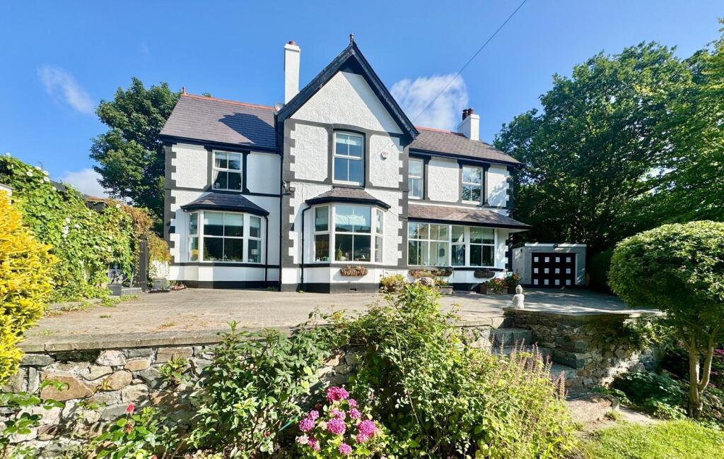 PHOTO-2025-07-06-18-50-37 (11).jpg