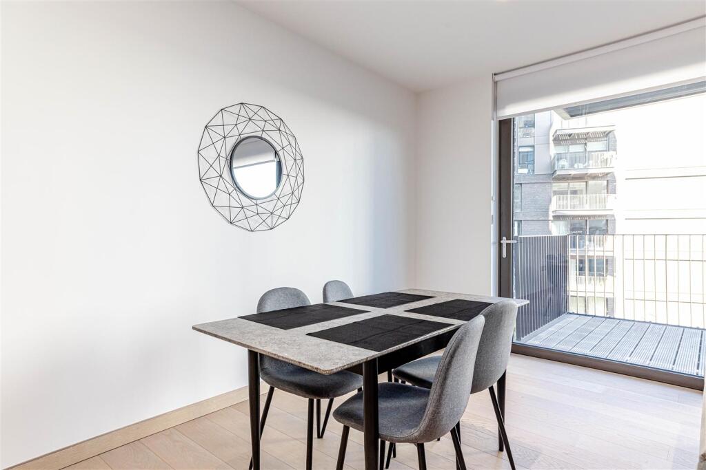 Dining area    .jpg