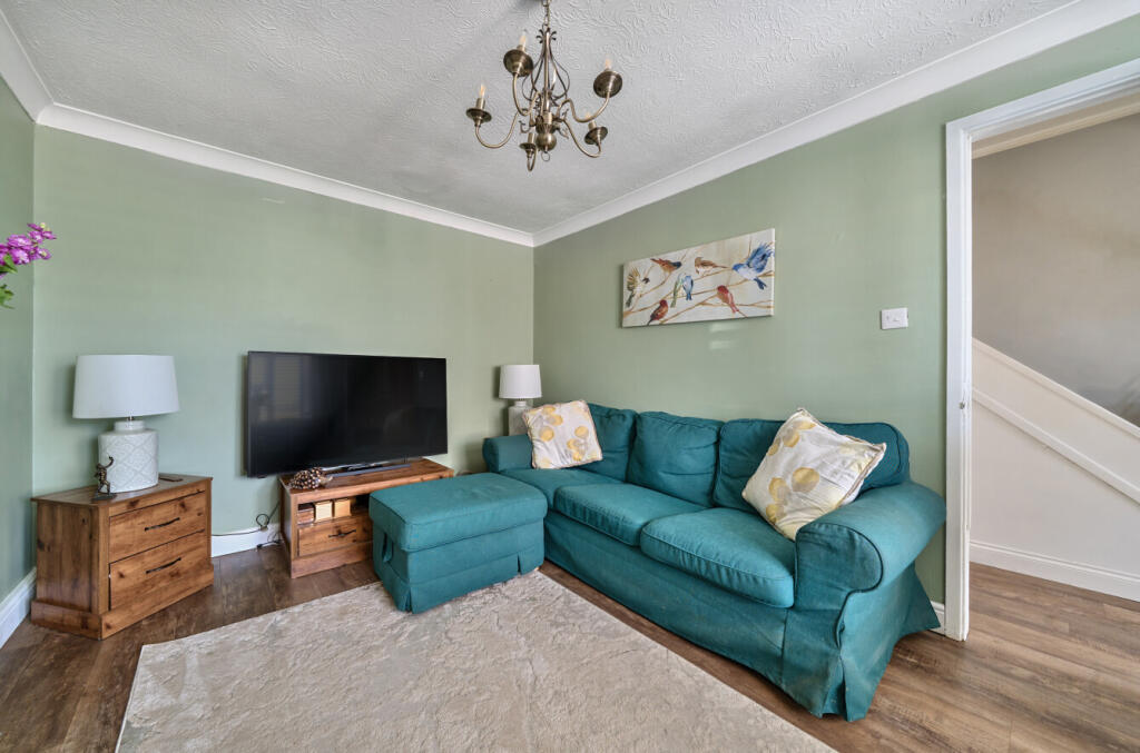 1313884-7-68625b1...