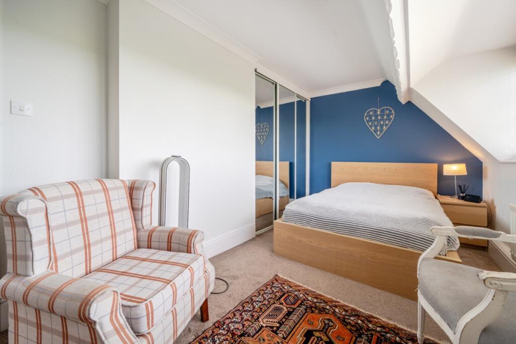 1305685-25-6846c6...