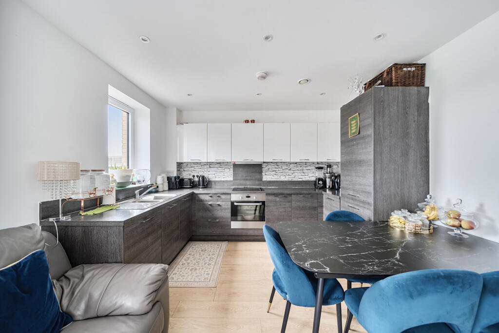 1317430-18-687634...