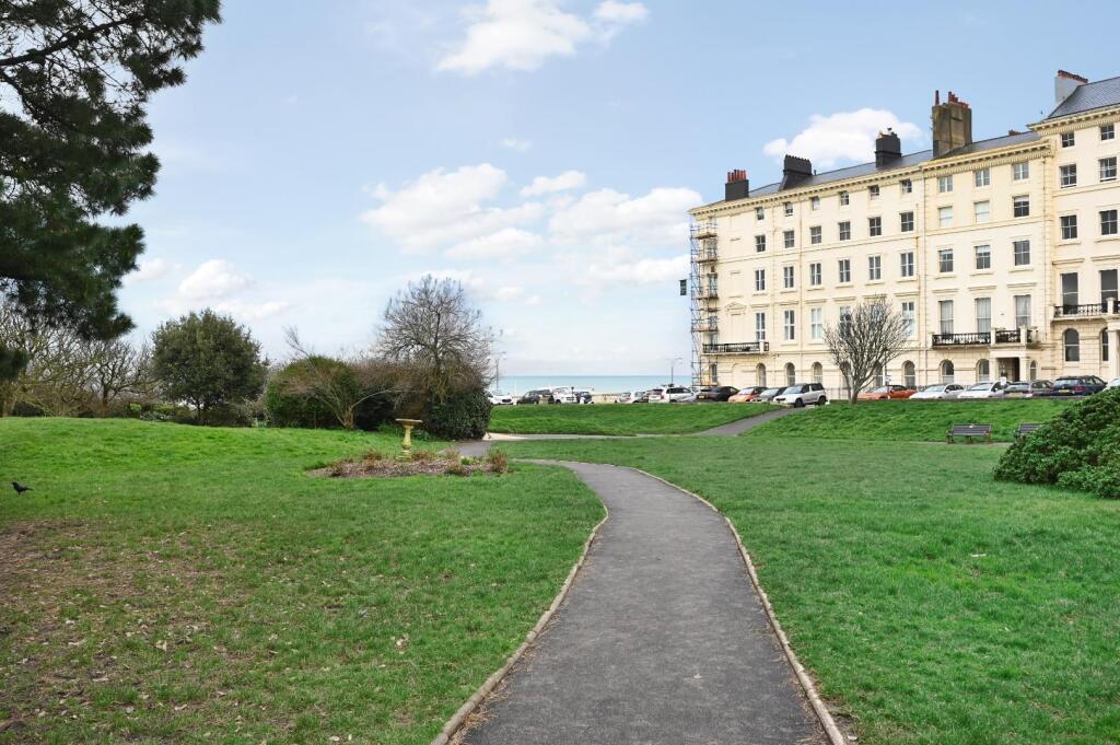 f5-7-adelaide-cres-bn3 (24).jpeg