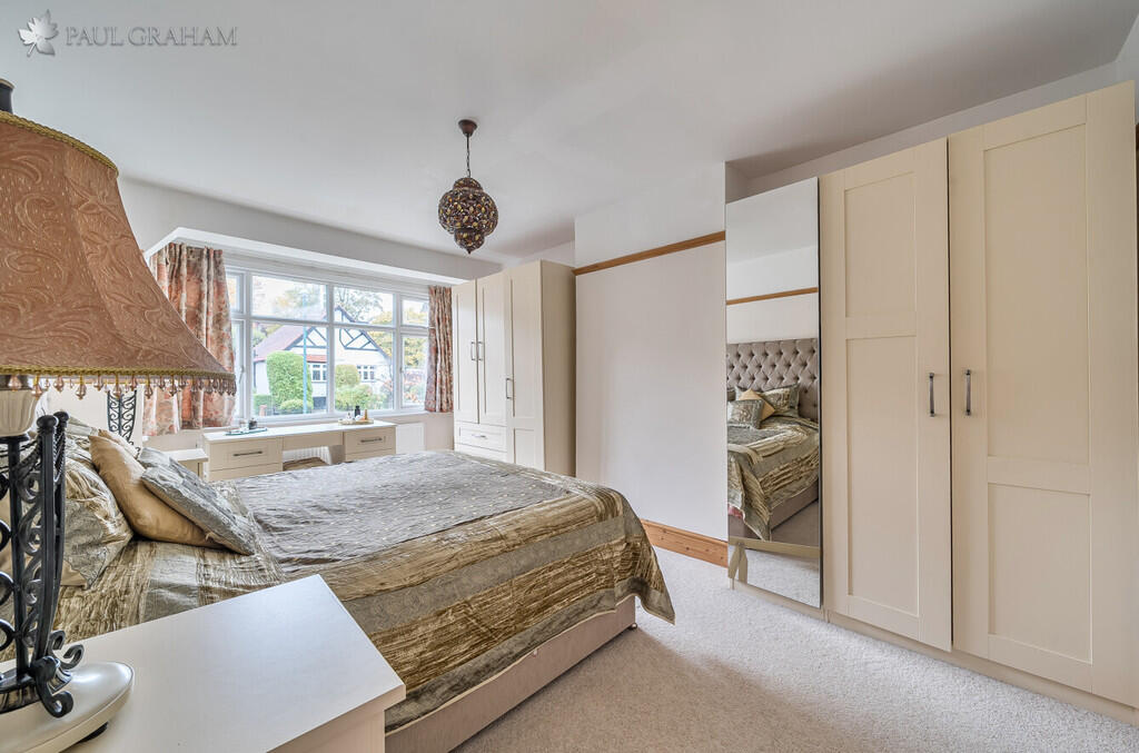 6c4ebb5a-5182-401...