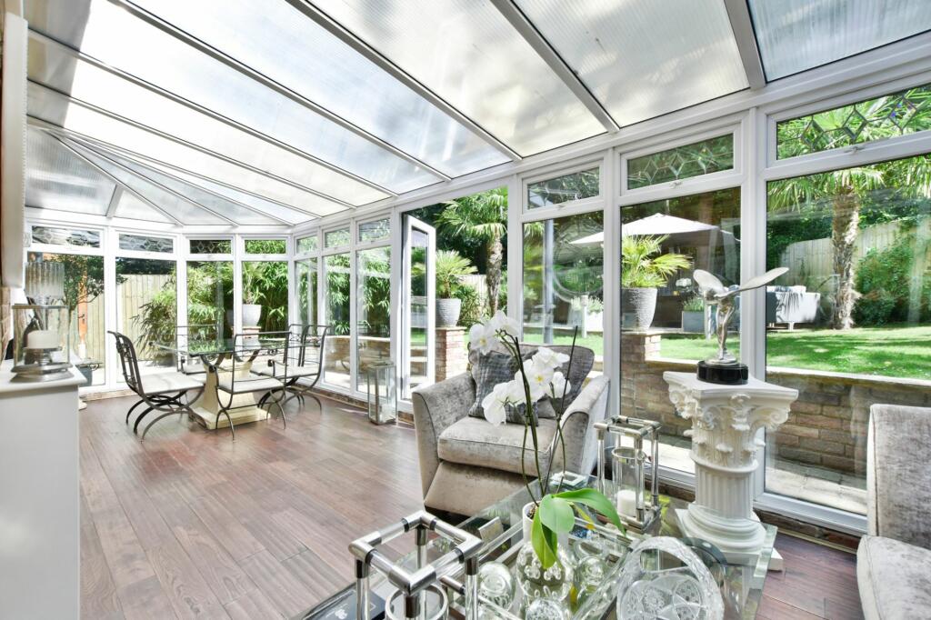 Conservatory-Dining