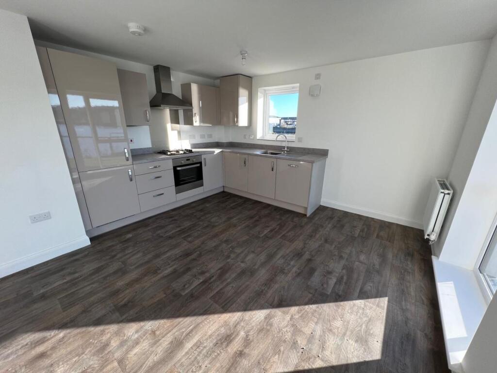 Open Plan Living Room / Kitchen