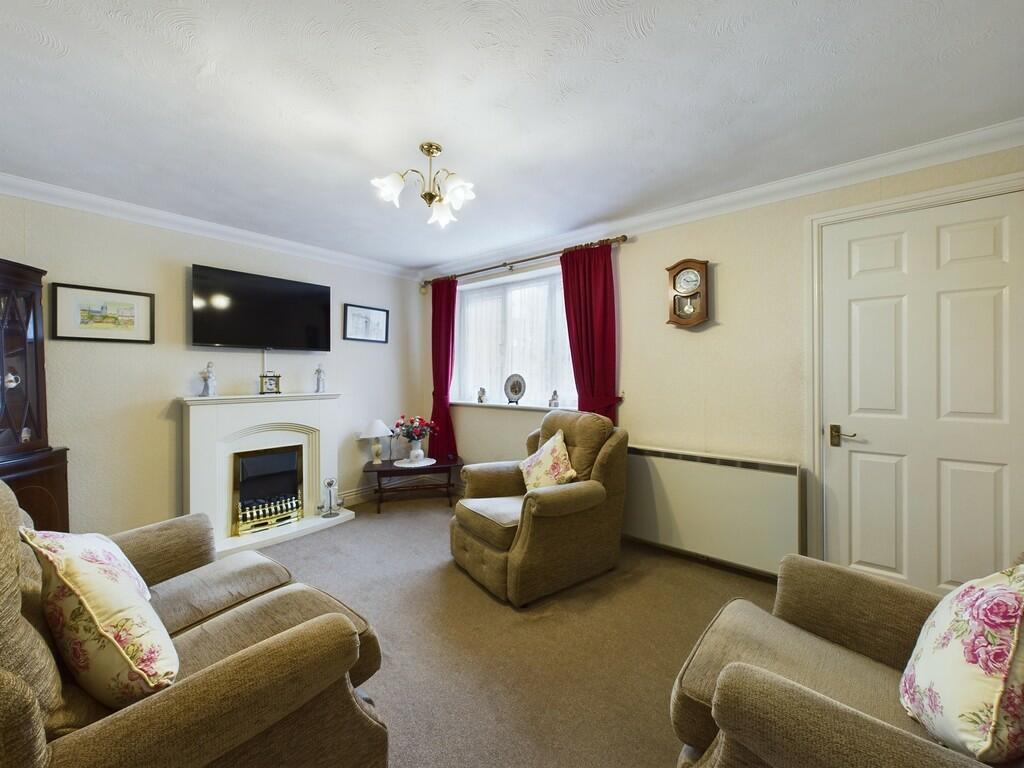 CAM02854G0-PR0198...