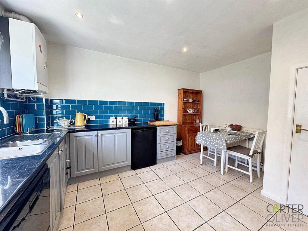 Breakfast Kitchen