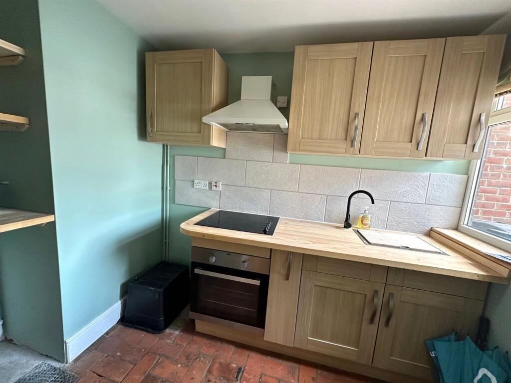 Kitchen.jpg