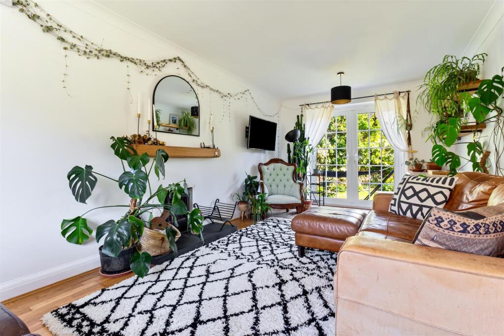 West Gate, 2-007.jpg