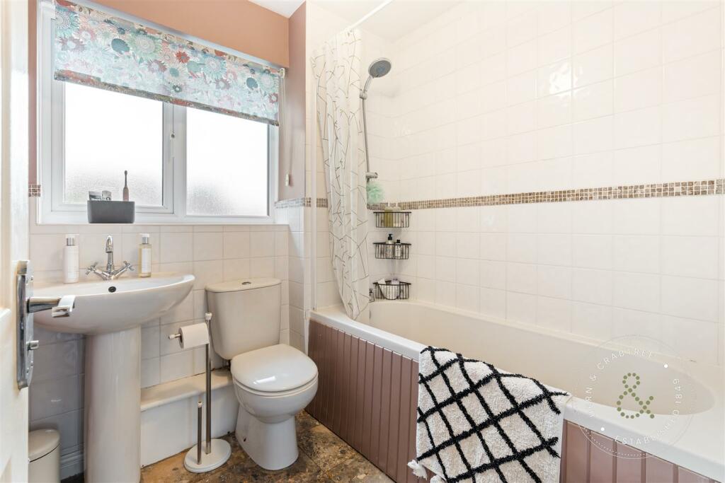 The Meadows, Hern Crabtree (18).jpg