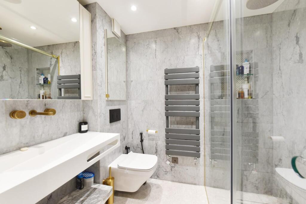 35 York House (13).JPG