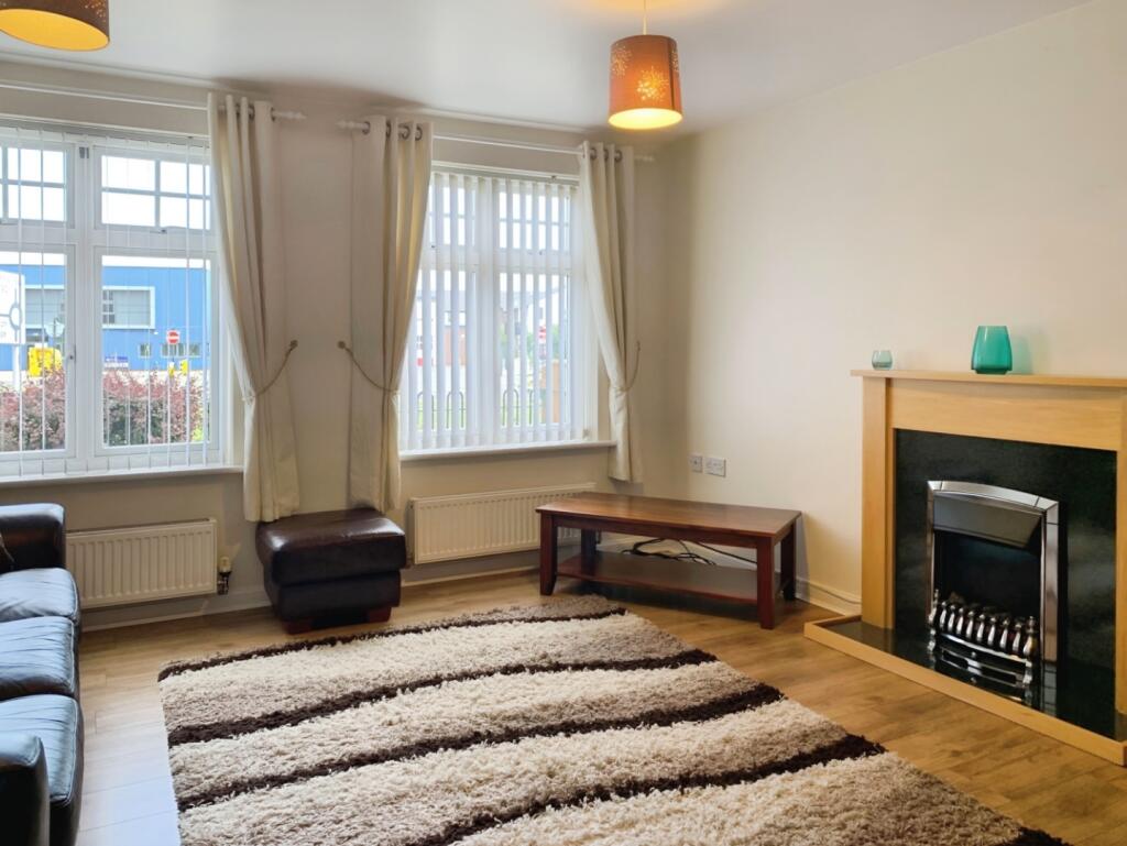 pbox-living_room-316424.jpg
